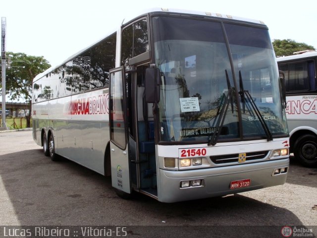 Viação Águia Branca 21540 na cidade de Vitória, Espírito Santo, Brasil, por Lucas  Ribeiro. Número da foto: #394783.