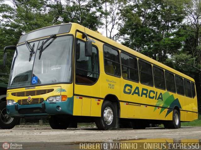 Viação Garcia 7517 na cidade de Duque de Caxias, Rio de Janeiro, Brasil, por Roberto Marinho - Ônibus Expresso. Número da foto: #396667.