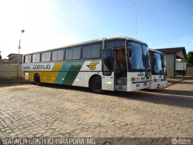 Empresa Gontijo de Transportes 9490 na cidade de Pirapora, Minas Gerais, Brasil, por Wagner Gontijo Várzea da Palma-mg. Número da foto: #396163.