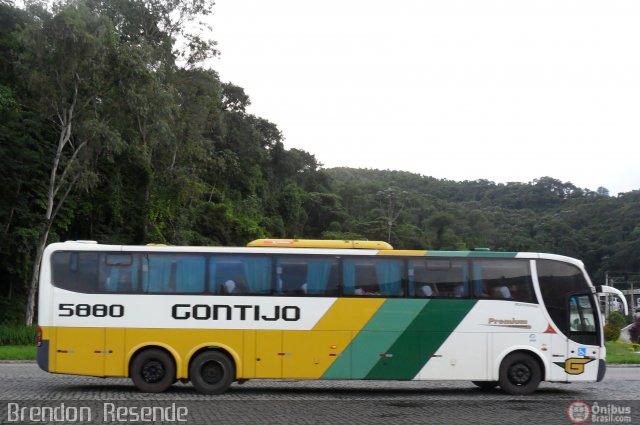 Empresa Gontijo de Transportes 5880 na cidade de Manhuaçu, Minas Gerais, Brasil, por Brendon  Resende. ID da foto: 396813.