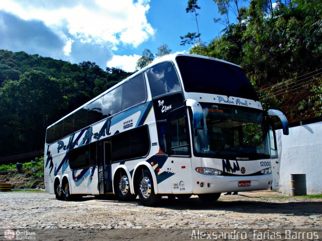 Pedra Azul Turismo 12000 na cidade de Manhuaçu, Minas Gerais, Brasil, por Alexsandro  Farias Barros. Número da foto: #397414.