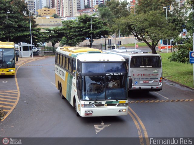Empresa Gontijo de Transportes 15255 na cidade de Ribeirão Preto, São Paulo, Brasil, por Fernando Reis. Número da foto: #367549.