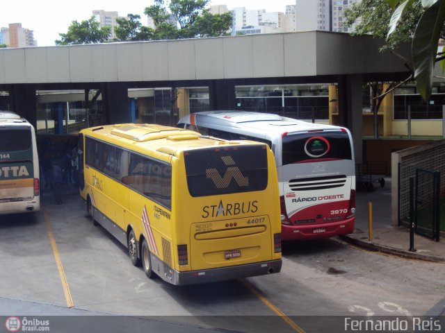 Viação Itapemirim 44017 na cidade de Ribeirão Preto, São Paulo, Brasil, por Fernando Reis. Número da foto: #367559.