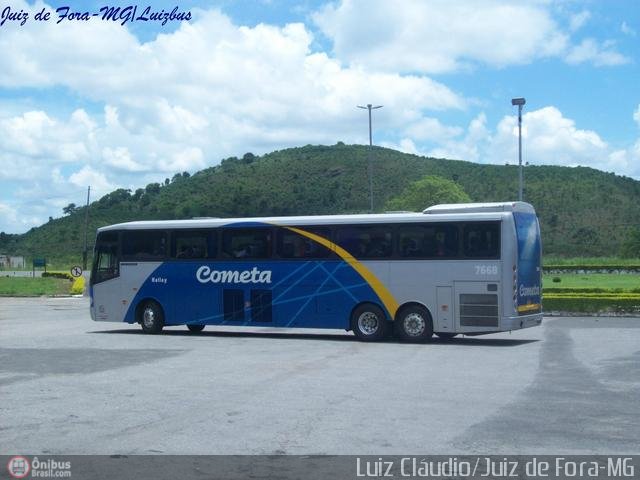 Viação Cometa 7668 na cidade de Juiz de Fora, Minas Gerais, Brasil, por Luiz Krolman. ID da foto: 400868.