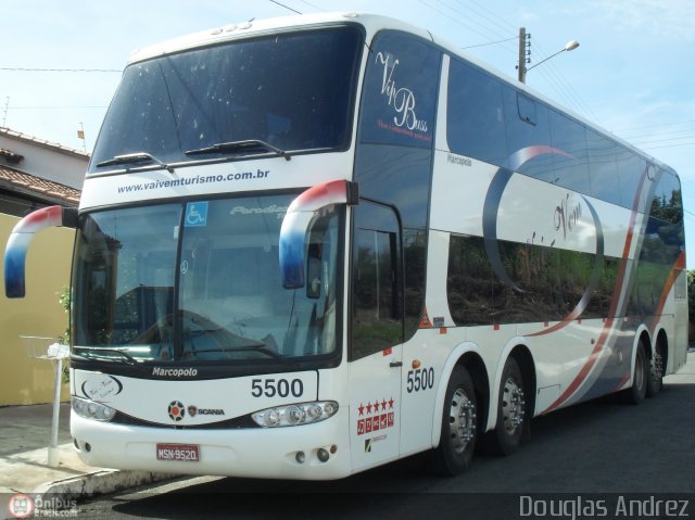 Vai-Vem Turismo 5500 na cidade de Trindade, Goiás, Brasil, por Douglas Andrez. ID da foto: 374517.