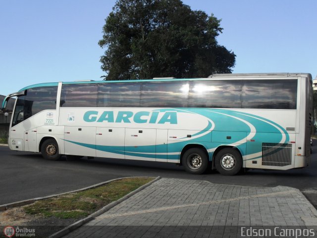 Viação Garcia 7221 na cidade de Ponta Grossa, Paraná, Brasil, por Edson Campos. Número da foto: #374817.