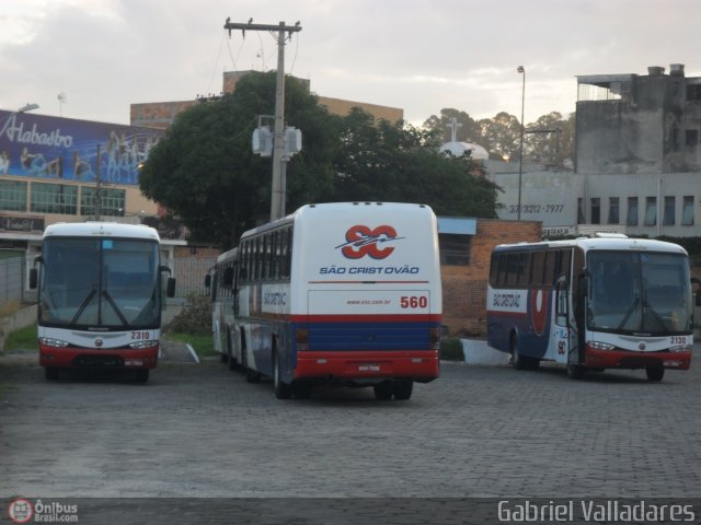 Viação São Cristóvão 560 na cidade de Divinópolis, Minas Gerais, Brasil, por Gabriel Valladares. ID da foto: 419202.