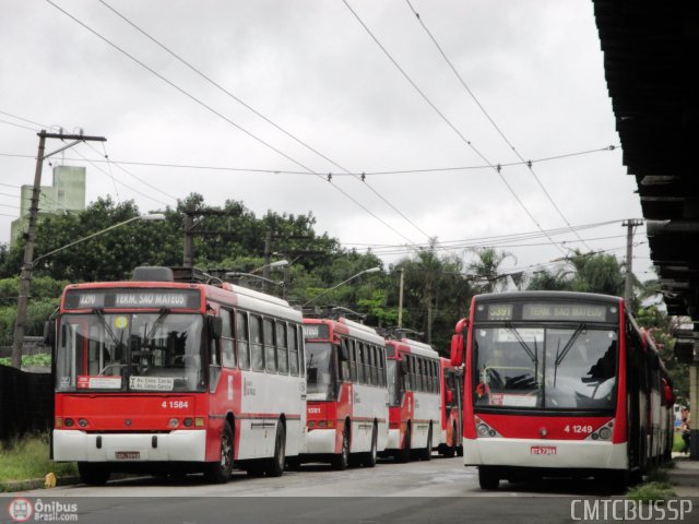 Himalaia Transportes > Ambiental Transportes Urbanos 4 1584 na cidade de São Paulo, São Paulo, Brasil, por Rafael Santos Silva. Número da foto: #425076.