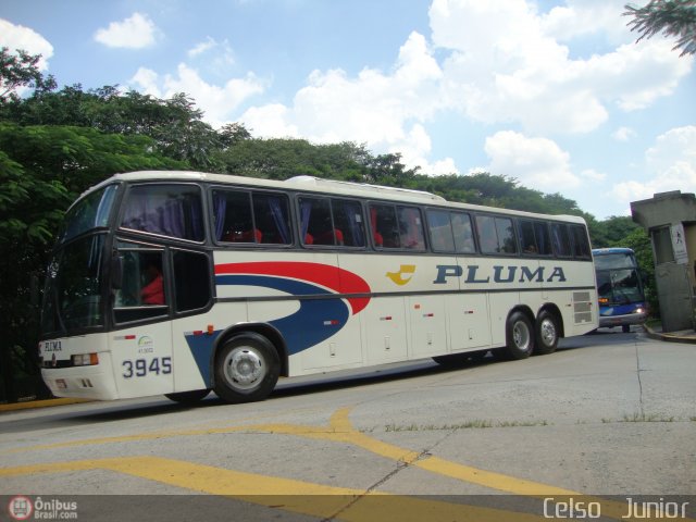 Pluma Conforto e Turismo 3945 na cidade de São Paulo, São Paulo, Brasil, por Celso  Junior. ID da foto: 428970.