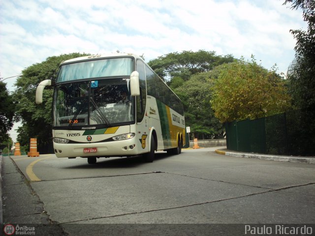 Empresa Gontijo de Transportes 17265 na cidade de São Paulo, São Paulo, Brasil, por Paulo Ricardo. Número da foto: #430889.