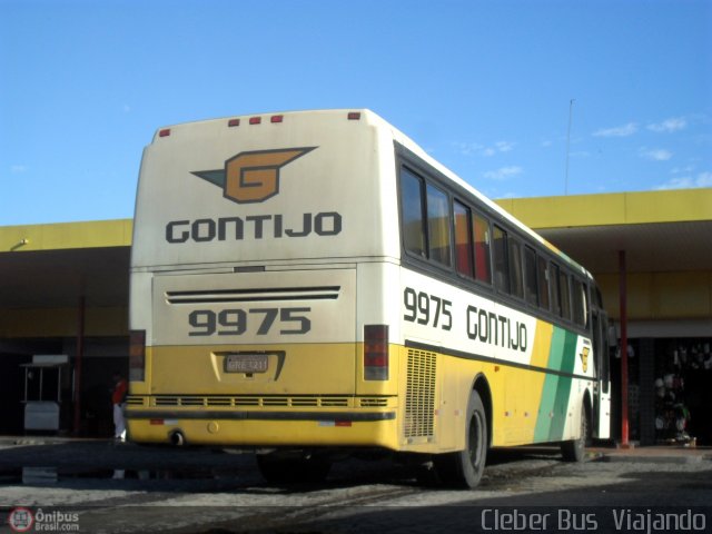 Empresa Gontijo de Transportes 9975 na cidade de Feira de Santana, Bahia, Brasil, por Cleber Bus. ID da foto: 432764.