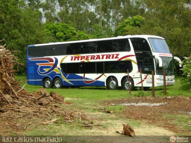 Imperatriz Turismo 9300 na cidade de Bonito, Mato Grosso do Sul, Brasil, por Luiz Carlos Machado. ID da foto: 434529.