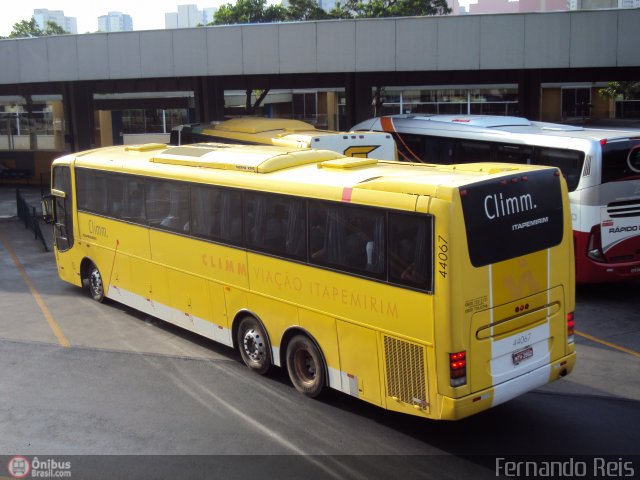 Viação Itapemirim 44067 na cidade de Ribeirão Preto, São Paulo, Brasil, por Fernando Reis. Número da foto: #410891.