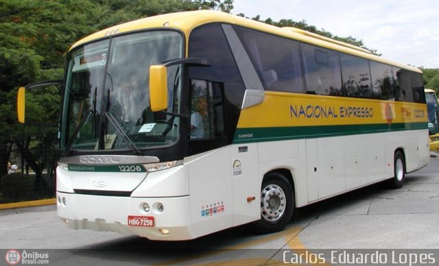 Nacional Expresso 12208 na cidade de São Paulo, São Paulo, Brasil, por Carlos Eduardo Lopes. Número da foto: #449836.