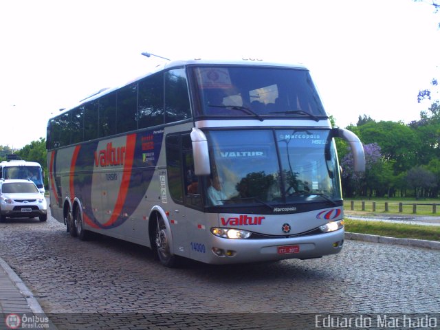 Valtur Turismo - Constantina Turismo Ltda(RS) 14000 na cidade de Porto Alegre, Rio Grande do Sul, Brasil, por Eduardo Machado. Número da foto: #452107.