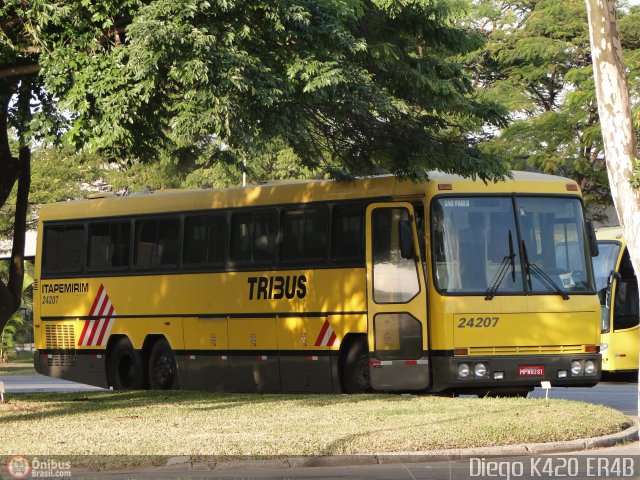 Viação Itapemirim 24207 na cidade de São Paulo, São Paulo, Brasil, por Diego K420 . Número da foto: #454875.