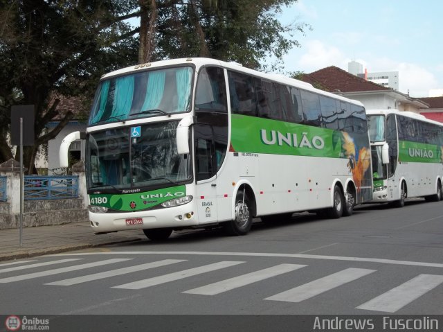 Empresa União de Transportes 4180 na cidade de Joinville, Santa Catarina, Brasil, por Andrews  Fuscolin. Número da foto: #454853.