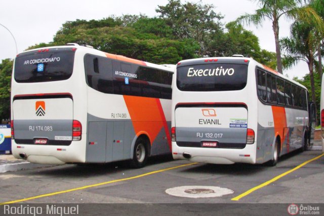 Evanil Transportes e Turismo RJ 132.017 na cidade de Aparecida, São Paulo, Brasil, por Rodrigo Miguel. ID da foto: 455700.