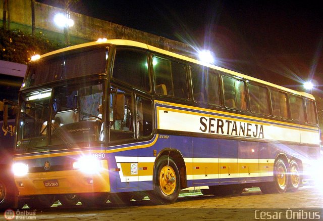 Viação Sertaneja 1690 na cidade de Belo Horizonte, Minas Gerais, Brasil, por César Ônibus. Número da foto: #462551.