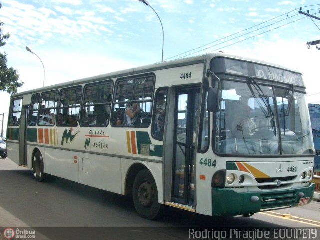 Empresa Circular de Marília 4484 na cidade de Marília, São Paulo, Brasil, por Rodrigo Piragibe. ID da foto: 470495.