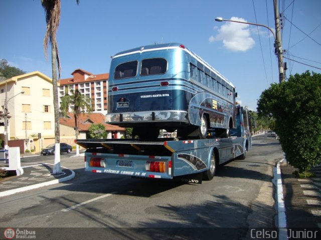 Turismo Santa Rita 3 na cidade de Águas de Lindóia, São Paulo, Brasil, por Celso  Junior. Número da foto: #445715.
