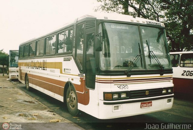 Auto Ônibus Macacari 4020 na cidade de Jaú, São Paulo, Brasil, por João Guilherme Lopes. Número da foto: #486441.