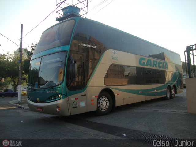 Viação Garcia 7020 na cidade de São Paulo, São Paulo, Brasil, por Celso  Junior. Número da foto: #491168.