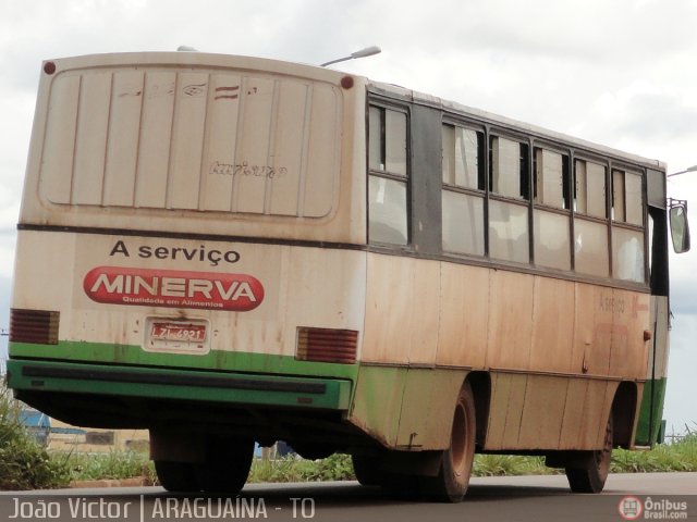 Ônibus Particulares 4921 na cidade de Araguaína, Tocantins, Brasil, por João Victor. Número da foto: #490423.