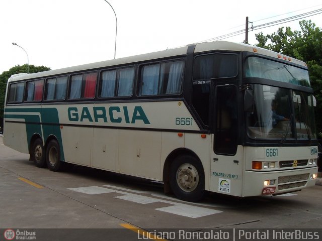 Viação Garcia 6661 na cidade de Maringá, Paraná, Brasil, por Luciano Roncolato. Número da foto: #493722.