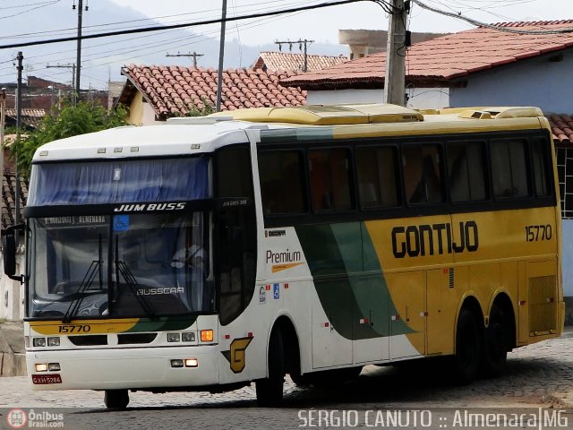 Empresa Gontijo de Transportes 15770 na cidade de Almenara, Minas Gerais, Brasil, por Sérgio Augusto Braga Canuto. Número da foto: #497718.