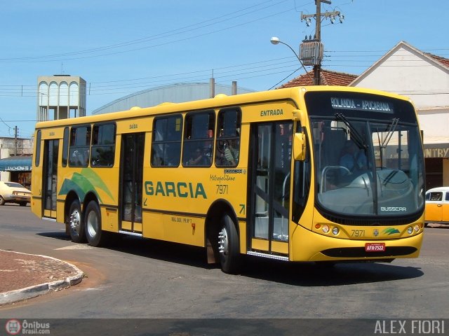 Viação Garcia 7971 na cidade de Arapongas, Paraná, Brasil, por Alex Fiori. Número da foto: #499710.