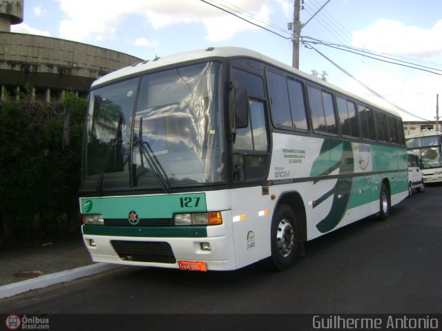 Expresso Uberaba 127 na cidade de Araxá, Minas Gerais, Brasil, por Guilherme Antonio. Número da foto: #500344.