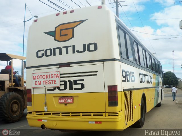 Empresa Gontijo de Transportes 9815 na cidade de Vitória da Conquista, Bahia, Brasil, por Rava Ogawa. ID da foto: 501294.