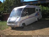 Motorhomes 9057 na cidade de Monte Sião, Minas Gerais, Brasil, por Rafael Nunes Pereira. Número da foto: #502175.