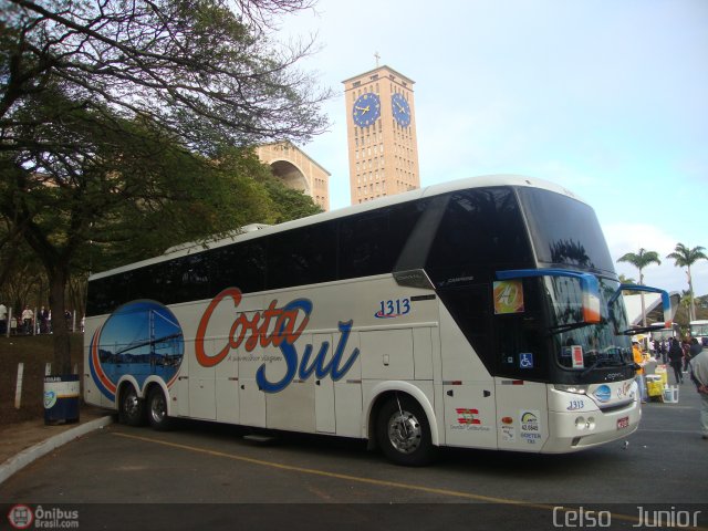 Costa Sul Turismo 1313 na cidade de Aparecida, São Paulo, Brasil, por Celso  Junior. Número da foto: #503720.