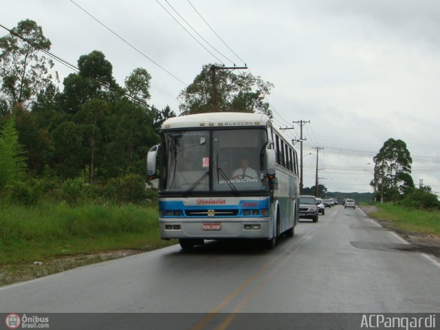 Divinéia Turismo 2500 na cidade de Embu-Guaçu, São Paulo, Brasil, por Antonio Carlos Pangardi. Número da foto: #509336.