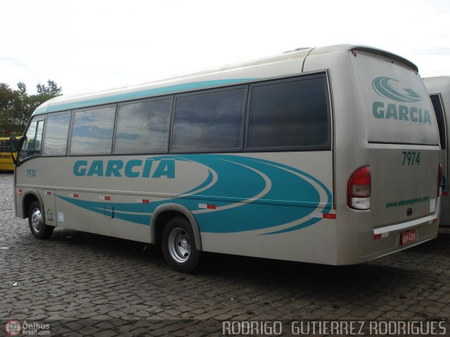 Viação Garcia 7974 na cidade de Londrina, Paraná, Brasil, por Rodrigo  Gutierrez Rodrigues. Número da foto: #514006.