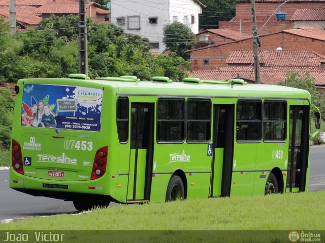 Taguatur - Taguatinga Transporte e Turismo 07453 na cidade de Teresina, Piauí, Brasil, por João Victor. ID da foto: 477447.