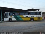 Empresa Gontijo de Transportes 10310 na cidade de Várzea da Palma, Minas Gerais, Brasil, por Wágner  Gontijo. ID da foto: :id.