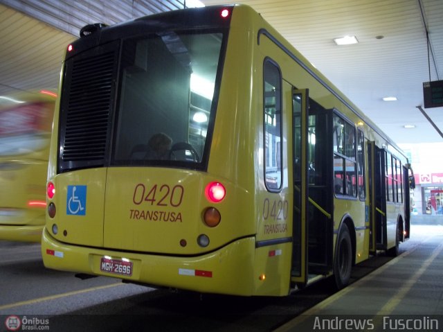 Transtusa - Transporte e Turismo Santo Antônio 0420 na cidade de Joinville, Santa Catarina, Brasil, por Andrews  Fuscolin. Número da foto: #481422.