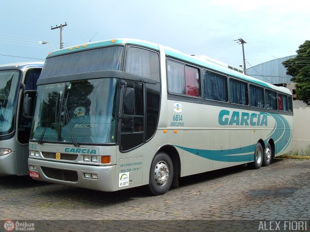 Viação Garcia 6814 na cidade de Ivaiporã, Paraná, Brasil, por Alex Fiori. ID da foto: 528330.