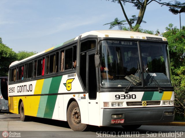 Empresa Gontijo de Transportes 9390 na cidade de São Paulo, São Paulo, Brasil, por Sérgio Augusto Braga Canuto. ID da foto: 528639.