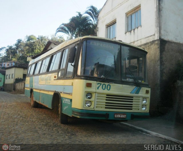 Transyara Turismo 700 na cidade de Rio Espera, Minas Gerais, Brasil, por Sergio Alves. Número da foto: #534527.