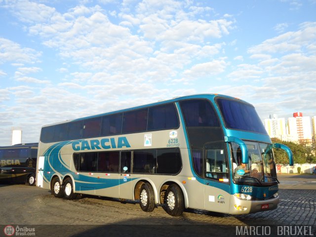 Viação Garcia 6228 na cidade de Londrina, Paraná, Brasil, por Marcio  Bruxel. ID da foto: 535715.