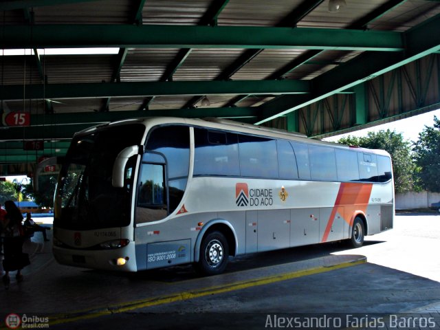 Viação Cidade do Aço RJ 174.065 na cidade de Resende, Rio de Janeiro, Brasil, por Alexsandro Farias Barros. Número da foto: #537209.