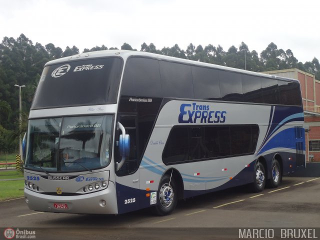 Trans Express 2525 na cidade de Taquari, Rio Grande do Sul, Brasil, por Marcio  Bruxel. Número da foto: #549105.