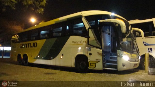 Empresa Gontijo de Transportes 18020 na cidade de São Paulo, São Paulo, Brasil, por Celso  Junior. Número da foto: #550695.