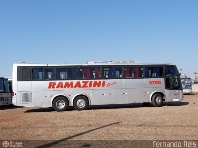 RTT - Ramazini Transportadora Turística 2700 na cidade de Sertãozinho, São Paulo, Brasil, por Fernando Reis. Número da foto: #549620.