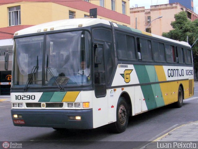 Empresa Gontijo de Transportes 10290 na cidade de Governador Valadares, Minas Gerais, Brasil, por Luan Peixoto. Número da foto: #550163.