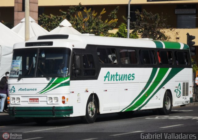 Antunes 6518 na cidade de Belo Horizonte, Minas Gerais, Brasil, por Gabriel Valladares. Número da foto: #518104.